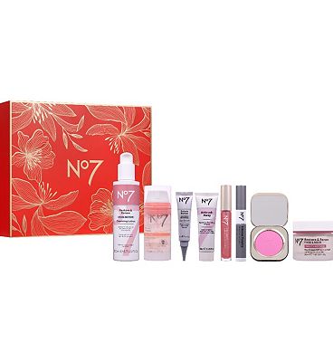 No7 Indulgent Collection Gift Set
