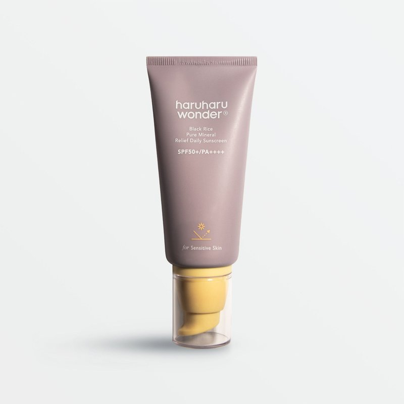 Black Rice Pure Mineral Relief Daily Sunscreen SPF 50+ PA++++ (50ml)