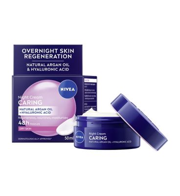 NIVEA Nourishing Night Cream for Dry and Sensitive Skin 50ml